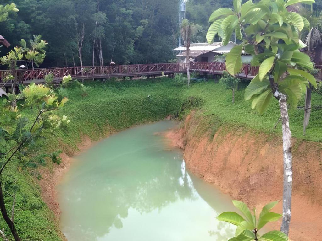 Burilamplai Resort Thung Yai Luaran gambar
