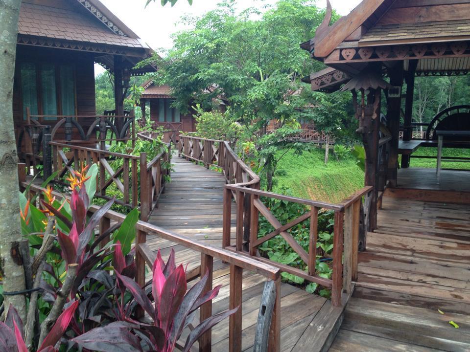 Burilamplai Resort Thung Yai Luaran gambar